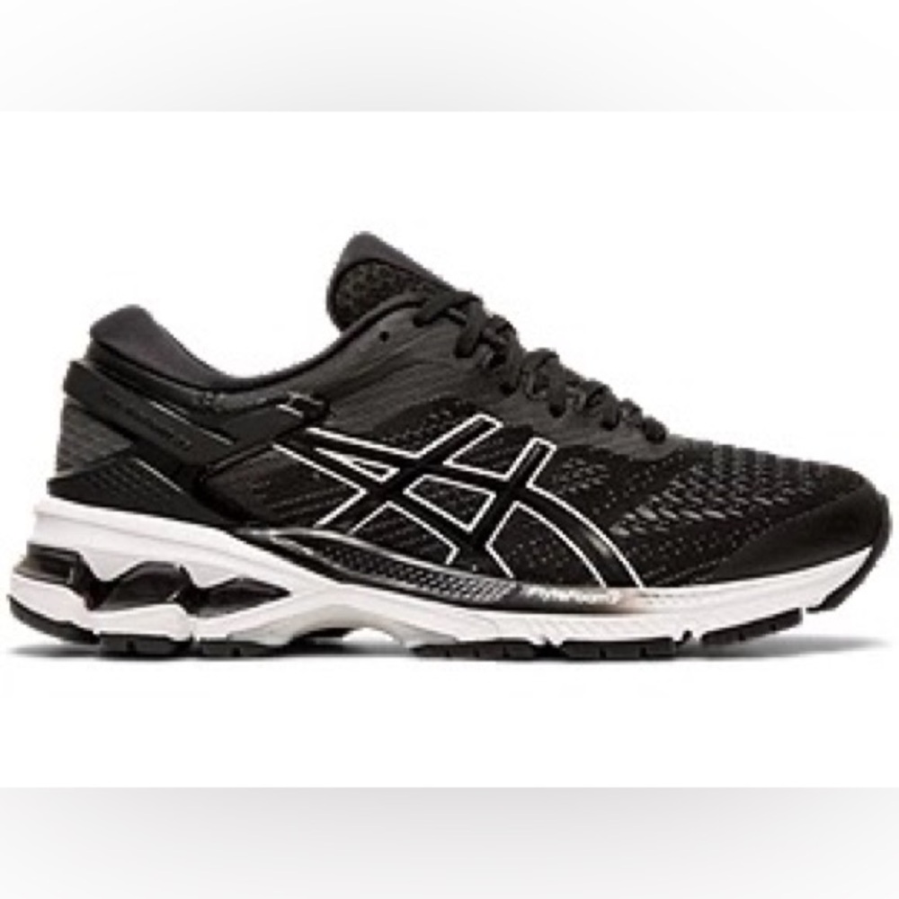 ASICS GEL-KEYANO 26 Black/White Size 8.5. Great pre-loved condition.